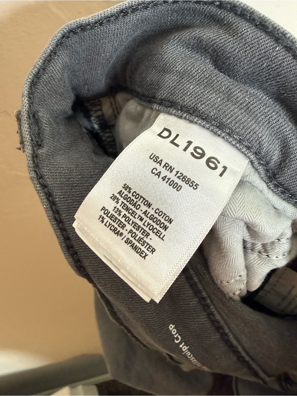 DL1961 Bridget Boot High Rise Instasculpt Crop jeans 29 gray wash raw hem - Picture 7 of 7